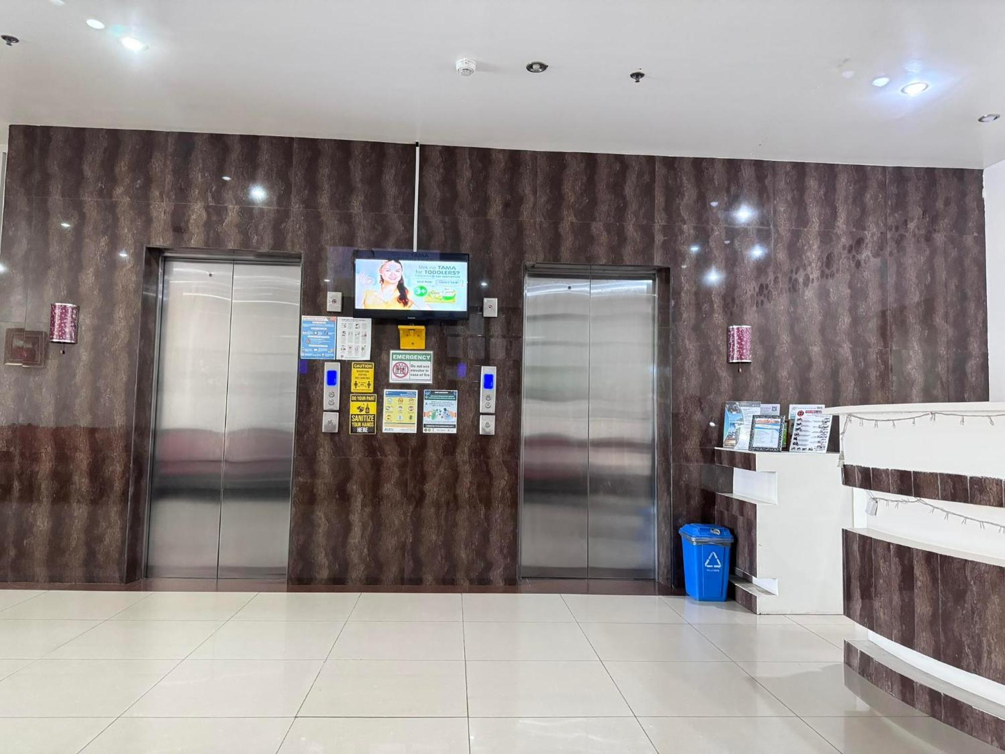 吉姆克皇家酒店-巴拉望 公主港 外观 照片