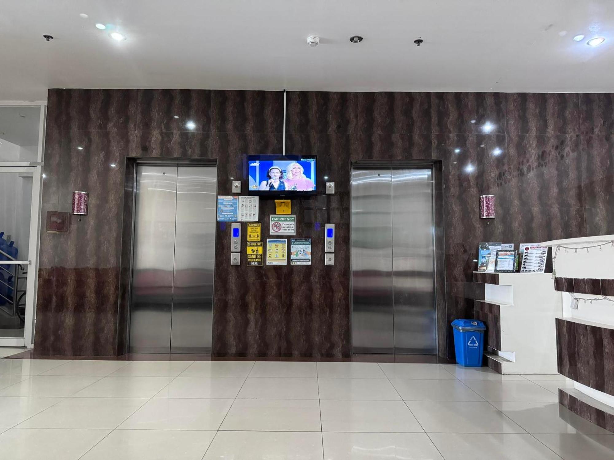 吉姆克皇家酒店-巴拉望 公主港 外观 照片